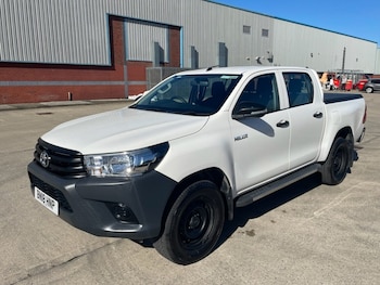 Used Toyota Hilux 2018 for sale - 78030161: Photo