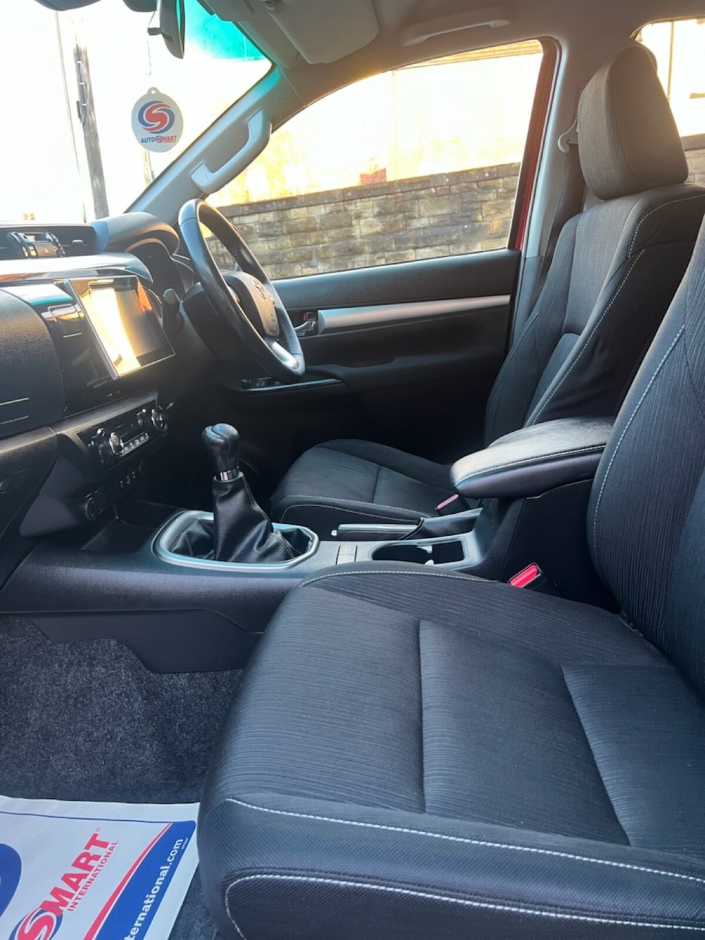 Used Toyota Hilux 2016 for sale - 76950726: Photo 11