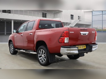 Used Toyota Hilux 2016 for sale - 76950726: Photo