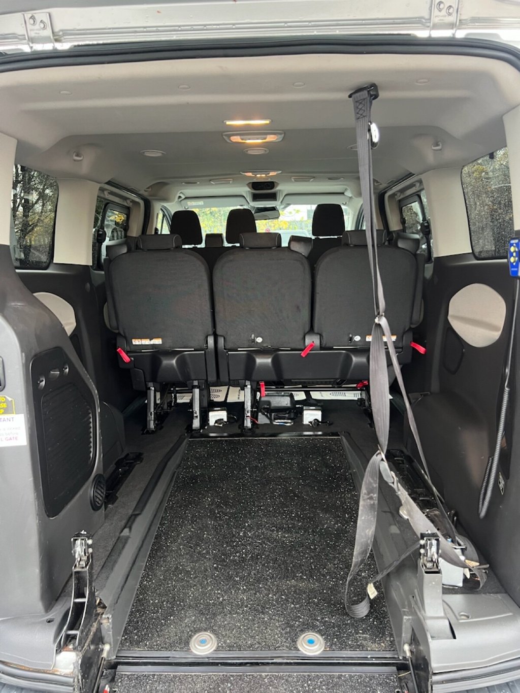 Used Ford Tourneo Custom 2017 for sale - 75986485: Photo 17