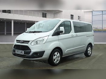 Used Ford Tourneo Custom 2017 for sale - 75986485: Photo