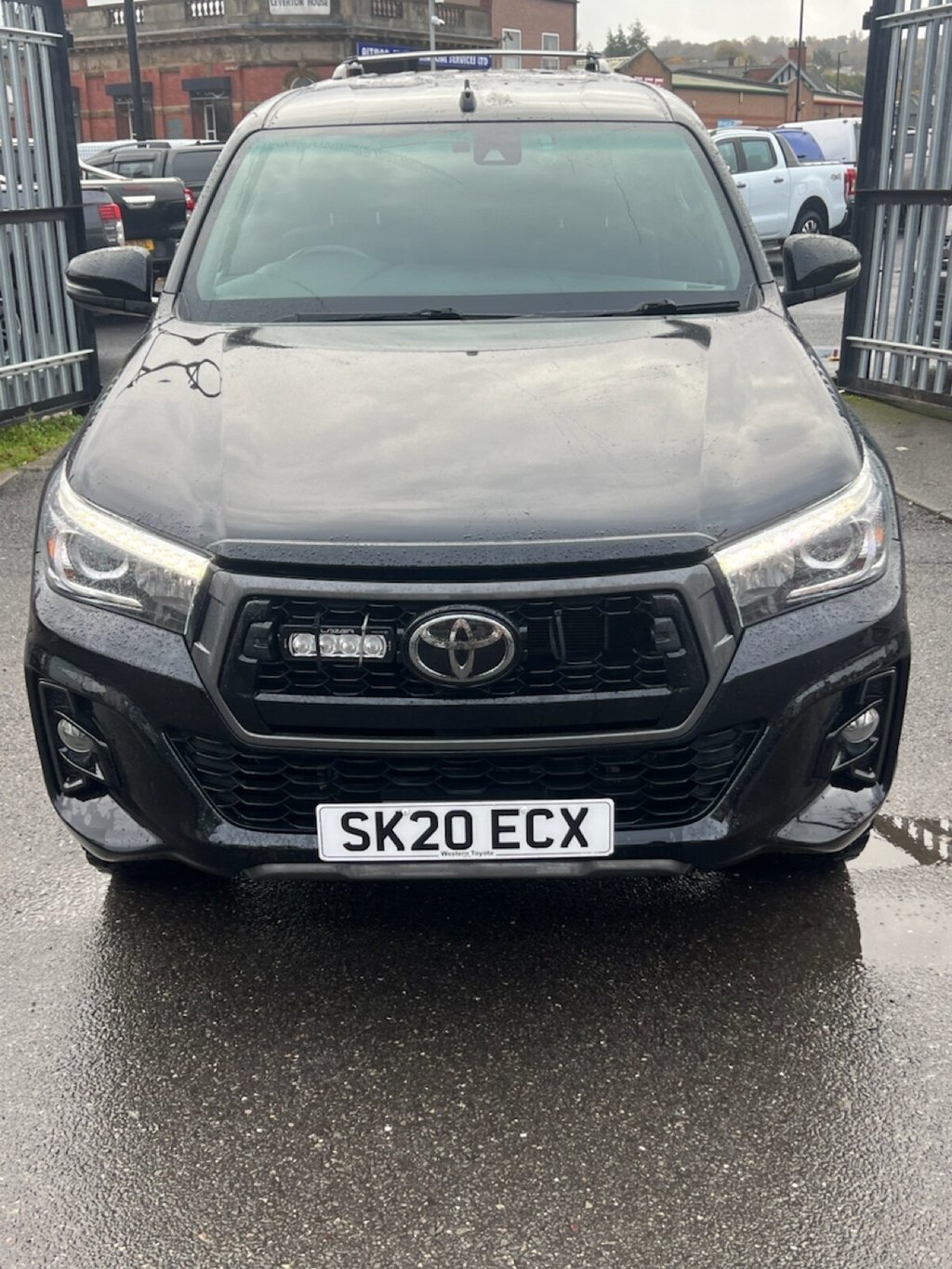 Used Toyota Hilux 2020 for sale - 76470432: Photo 7