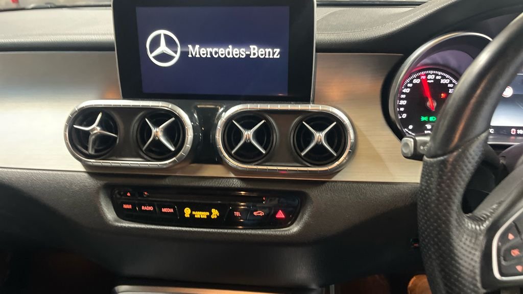 Used Mercedes-Benz X Class 2018 for sale - 77685266: Photo 11