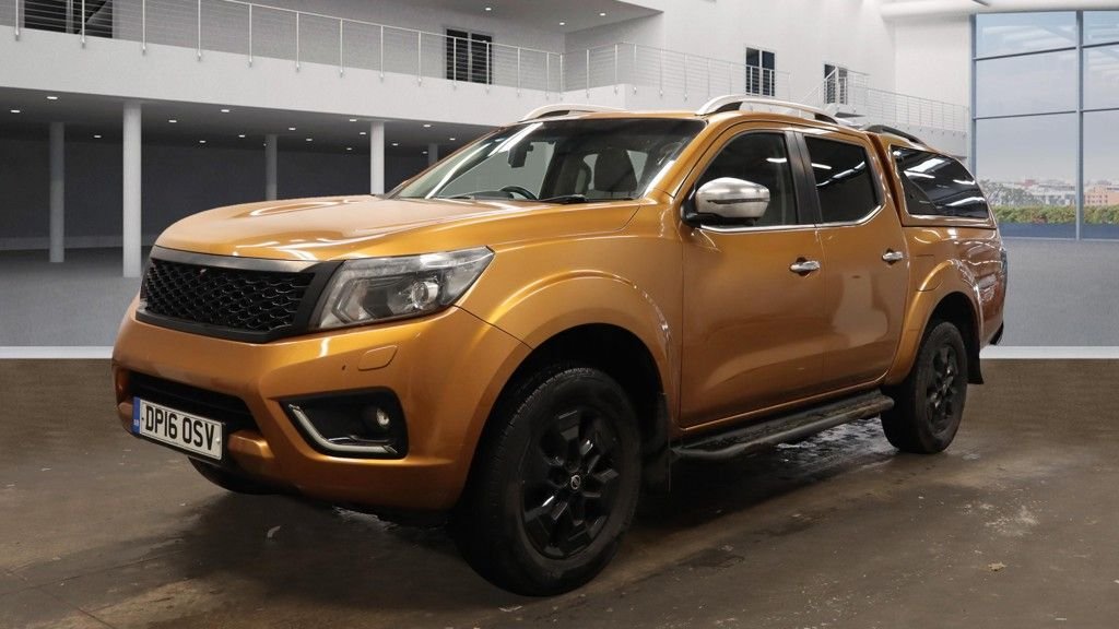 Used Nissan Navara 2016 for sale - 76617560: Photo 2