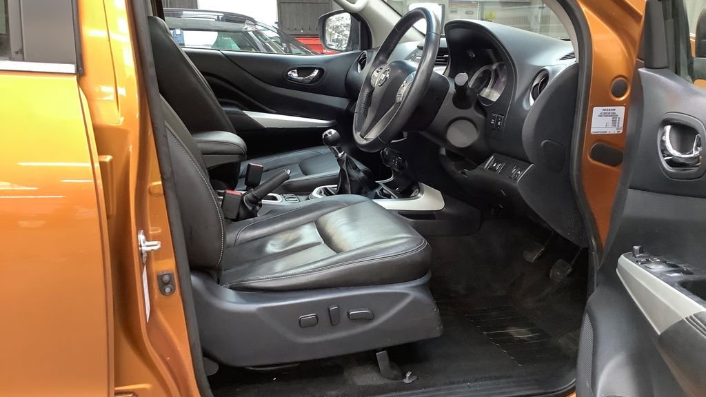 Used Nissan Navara 2016 for sale - 76617560: Photo 8