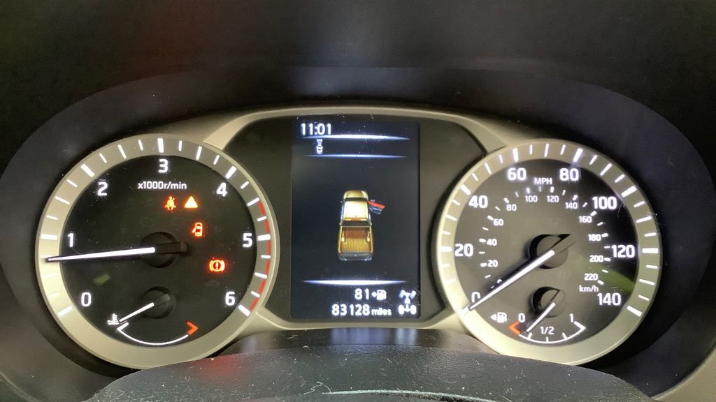 Used Nissan Navara 2016 for sale - 76617560: Photo 9