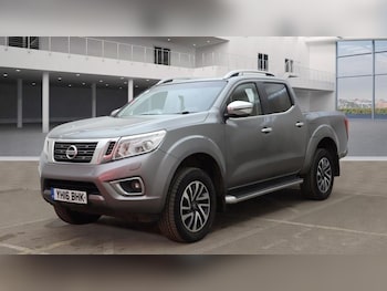 Used Nissan Navara 2016 for sale - 77685271: Photo