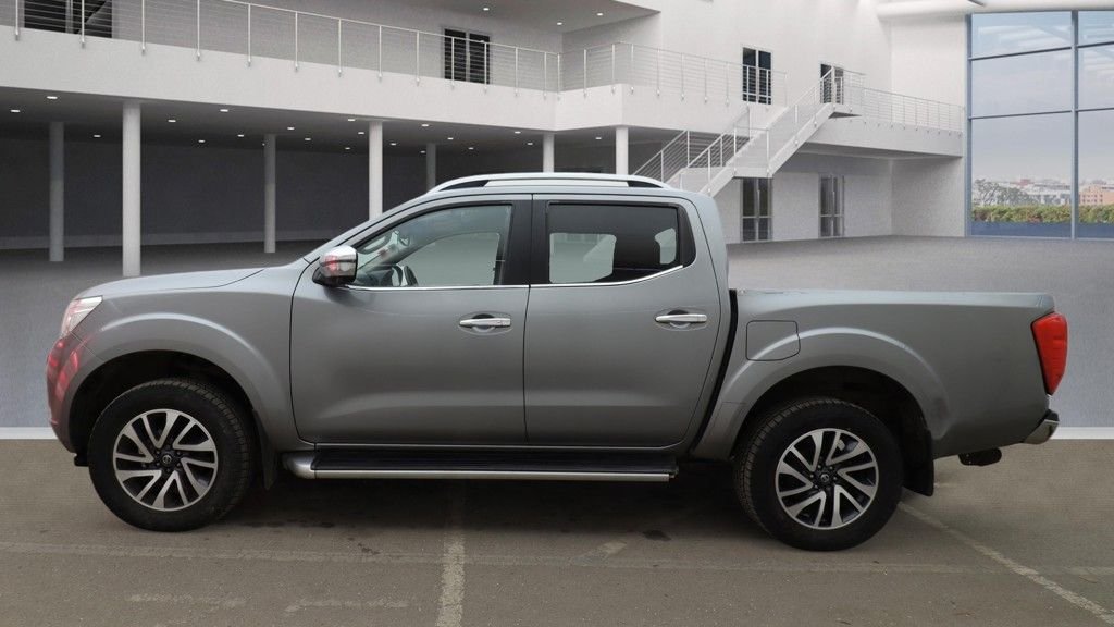 Used Nissan Navara 2016 for sale - 77685271: Photo 6