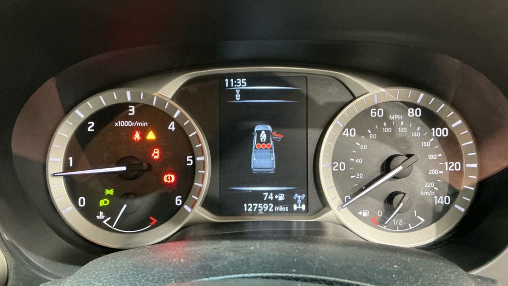 Used Nissan Navara 2016 for sale - 77685271: Photo 9