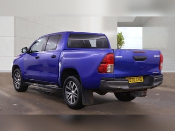 Used Toyota Hilux 2020 for sale - 79327894: Photo