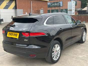 Used Jaguar F-Pace 2019 for sale - 74904440: Photo