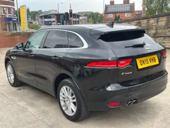 Used Jaguar F-Pace 2019 for sale - 74904440: Photo