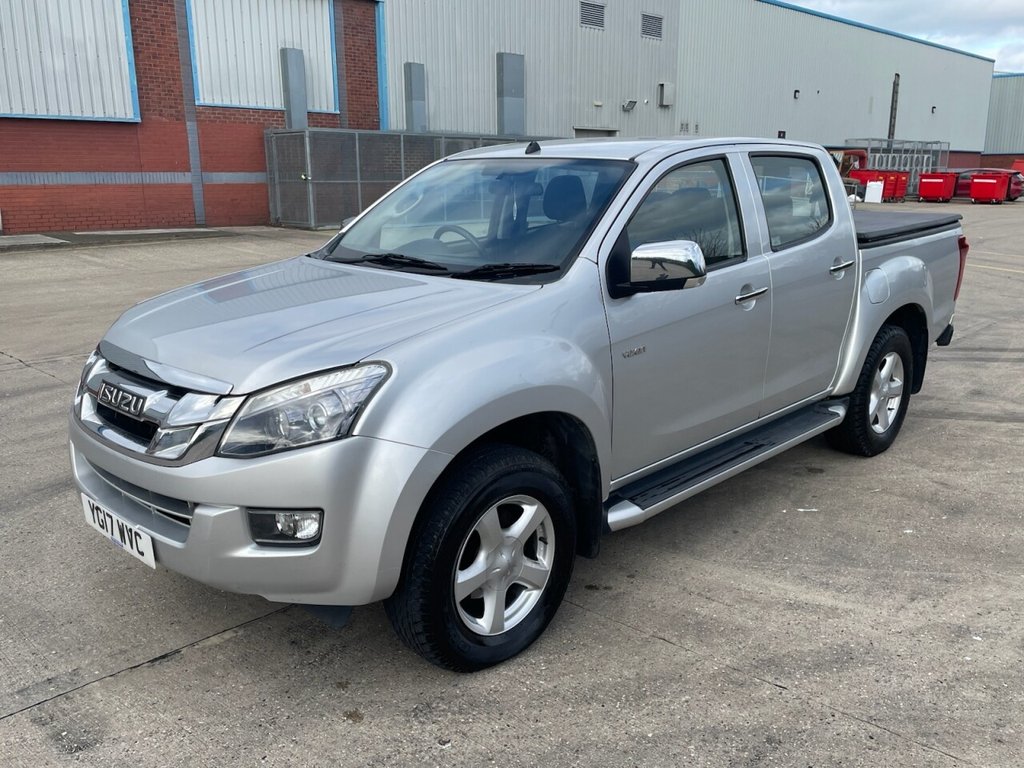 Used Isuzu D-Max 2017 for sale - 77734007: Photo 2