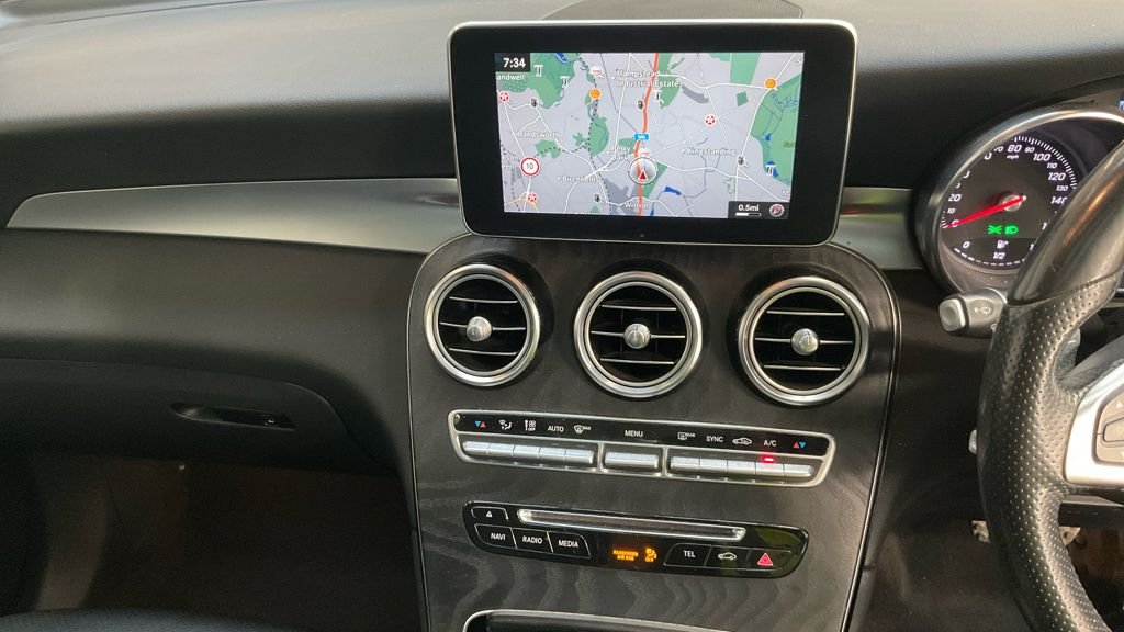 Used Mercedes-Benz GLC 2017 for sale - 76297075: Photo 11