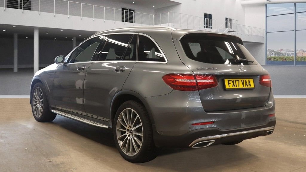 Used Mercedes-Benz GLC 2017 for sale - 76297075: Photo 3