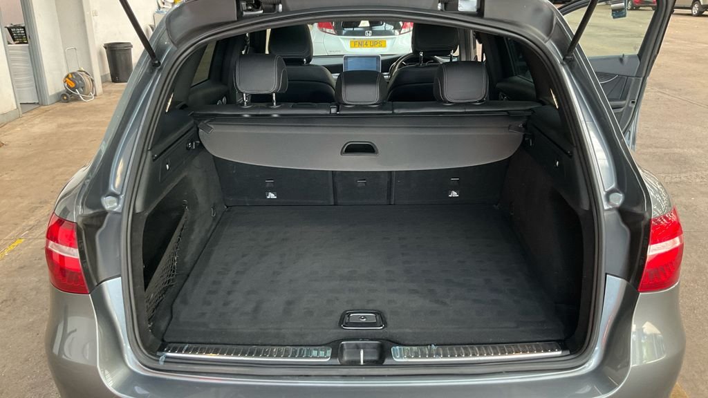 Used Mercedes-Benz GLC 2017 for sale - 76297075: Photo 8