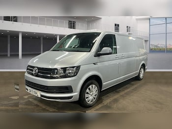 Used Volkswagen Transporter 2017 for sale - 76536005: Photo