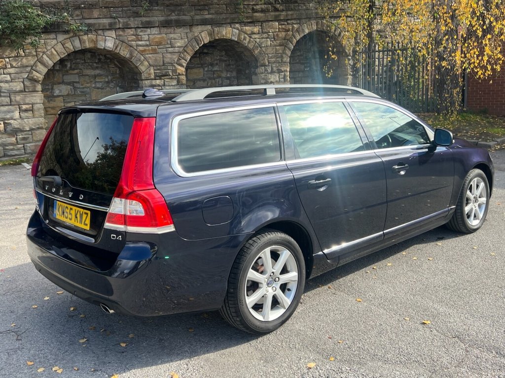 Used Volvo V70 2015 for sale - 76223070: Photo 3