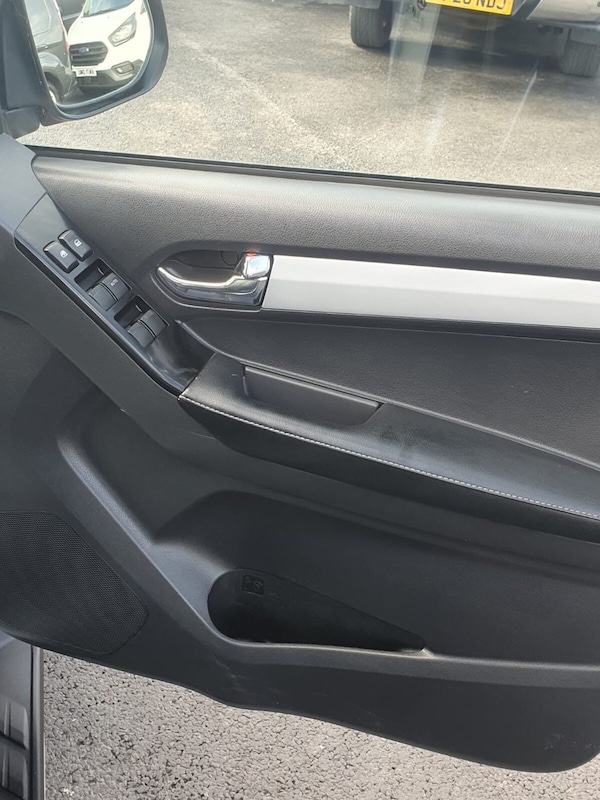 Used Isuzu D-Max 2019 for sale - 75306868: Photo 16