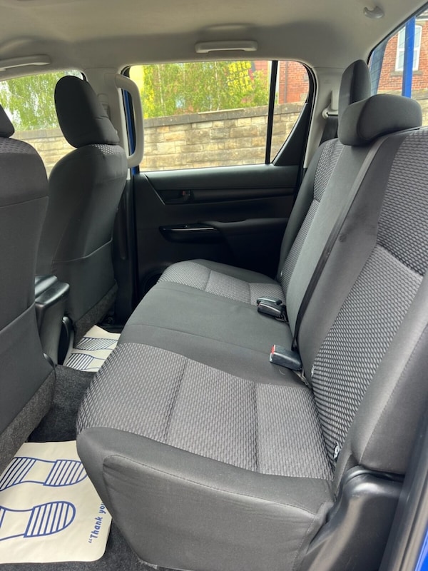 Used Toyota Hilux 2016 for sale - 74752593: Photo 16