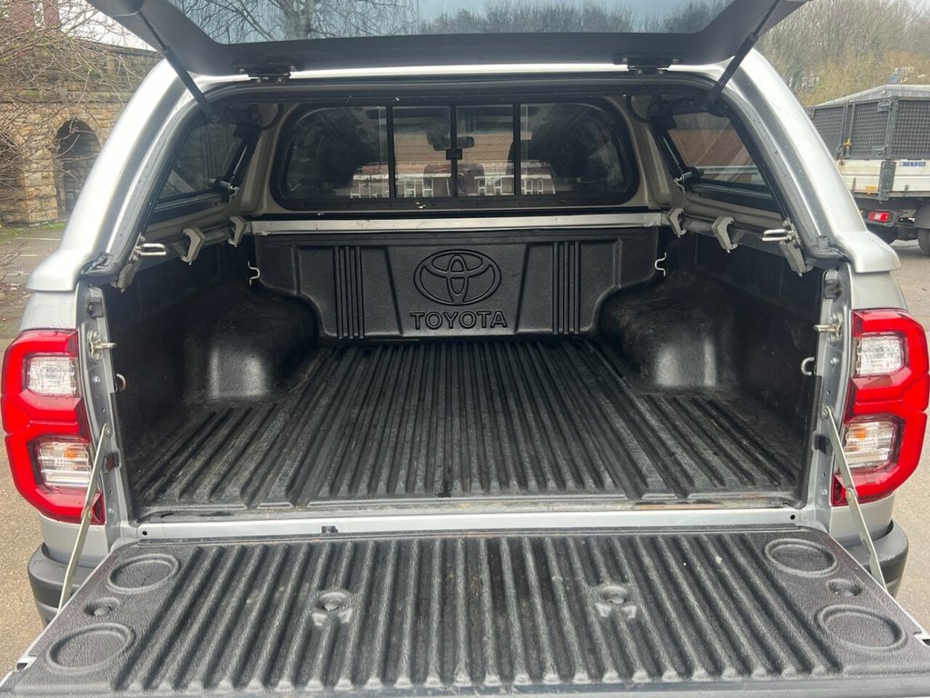 Used Toyota Hilux 2021 for sale - 77048761: Photo 19