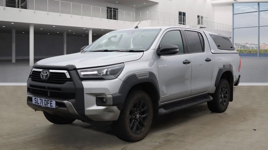 Used Toyota Hilux 2021 for sale - 77048761: Photo 2