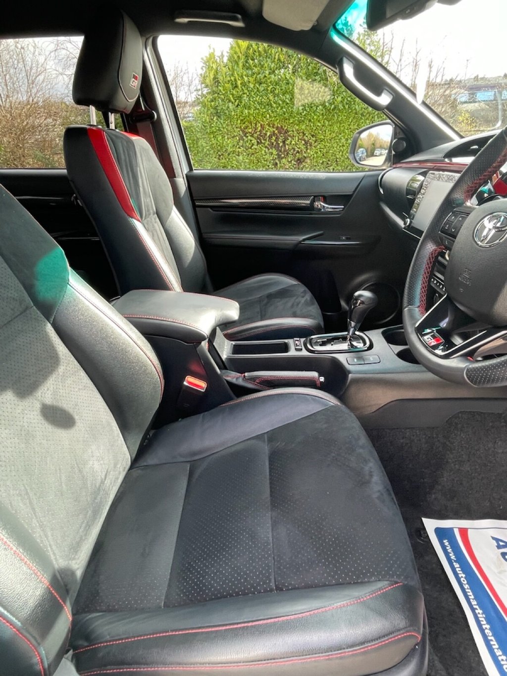 Used Toyota Hilux 2024 for sale - 77780654: Photo 12