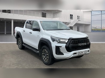 Used Toyota Hilux 2024 for sale - 77780654: Photo