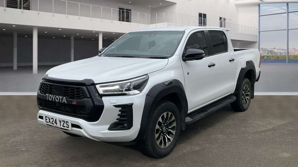 Used Toyota Hilux 2024 for sale - 77780654: Photo 2