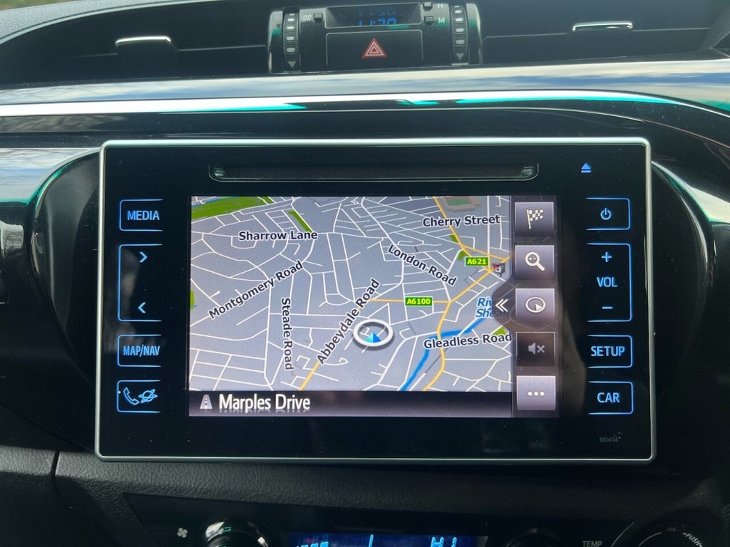 Used Toyota Hilux 2018 for sale - 77027407: Photo 17