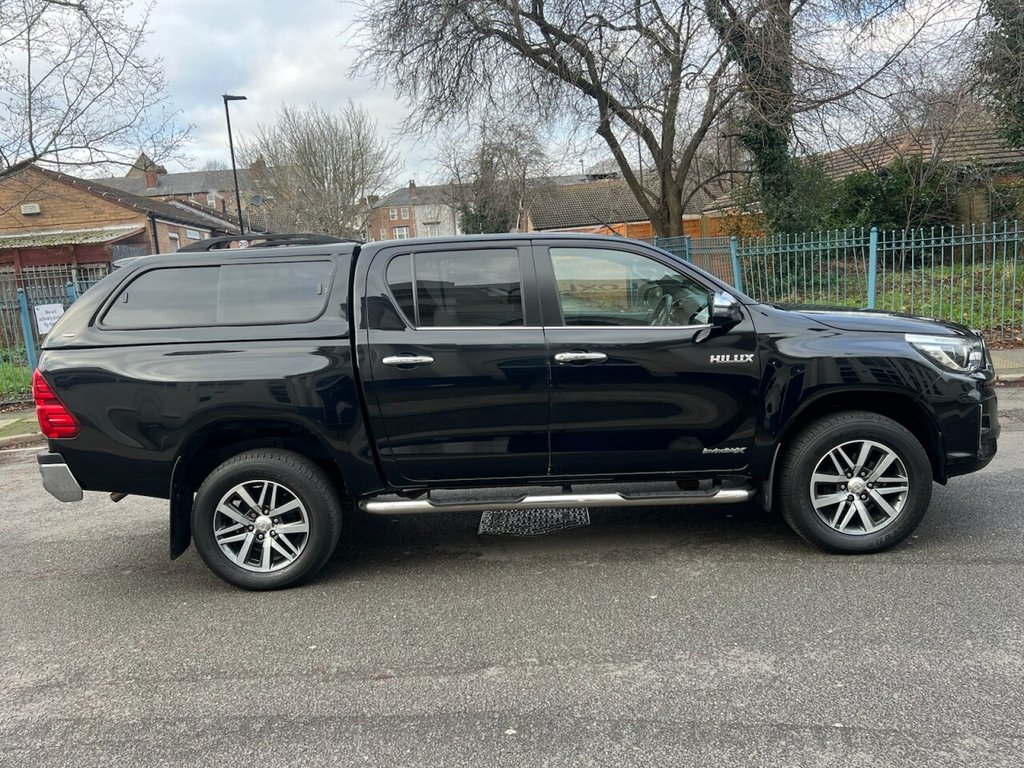 Used Toyota Hilux 2018 for sale - 77027407: Photo 5