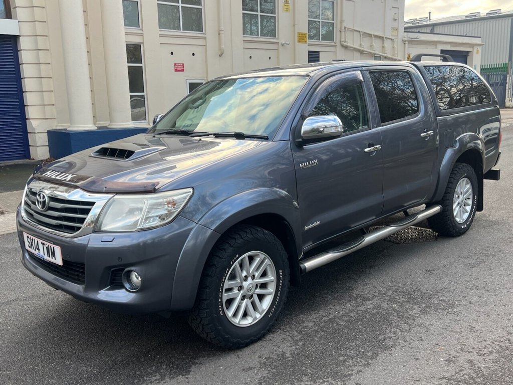 Used Toyota Hilux 2014 for sale - 77048926: Photo 2