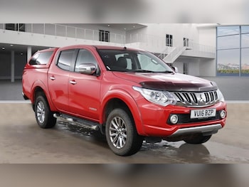 Used Mitsubishi L200 2016 for sale - 76841145: Photo