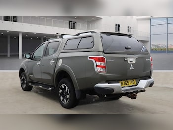 Used Mitsubishi L200 2015 for sale - 77048764: Photo