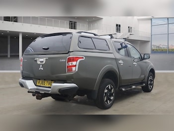 Used Mitsubishi L200 2015 for sale - 77048764: Photo
