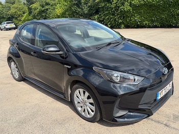 Used Toyota Yaris 2020 for sale - 79254228: Photo