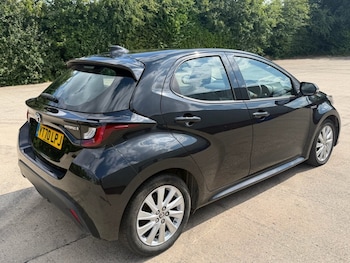 Used Toyota Yaris 2020 for sale - 79254228: Photo