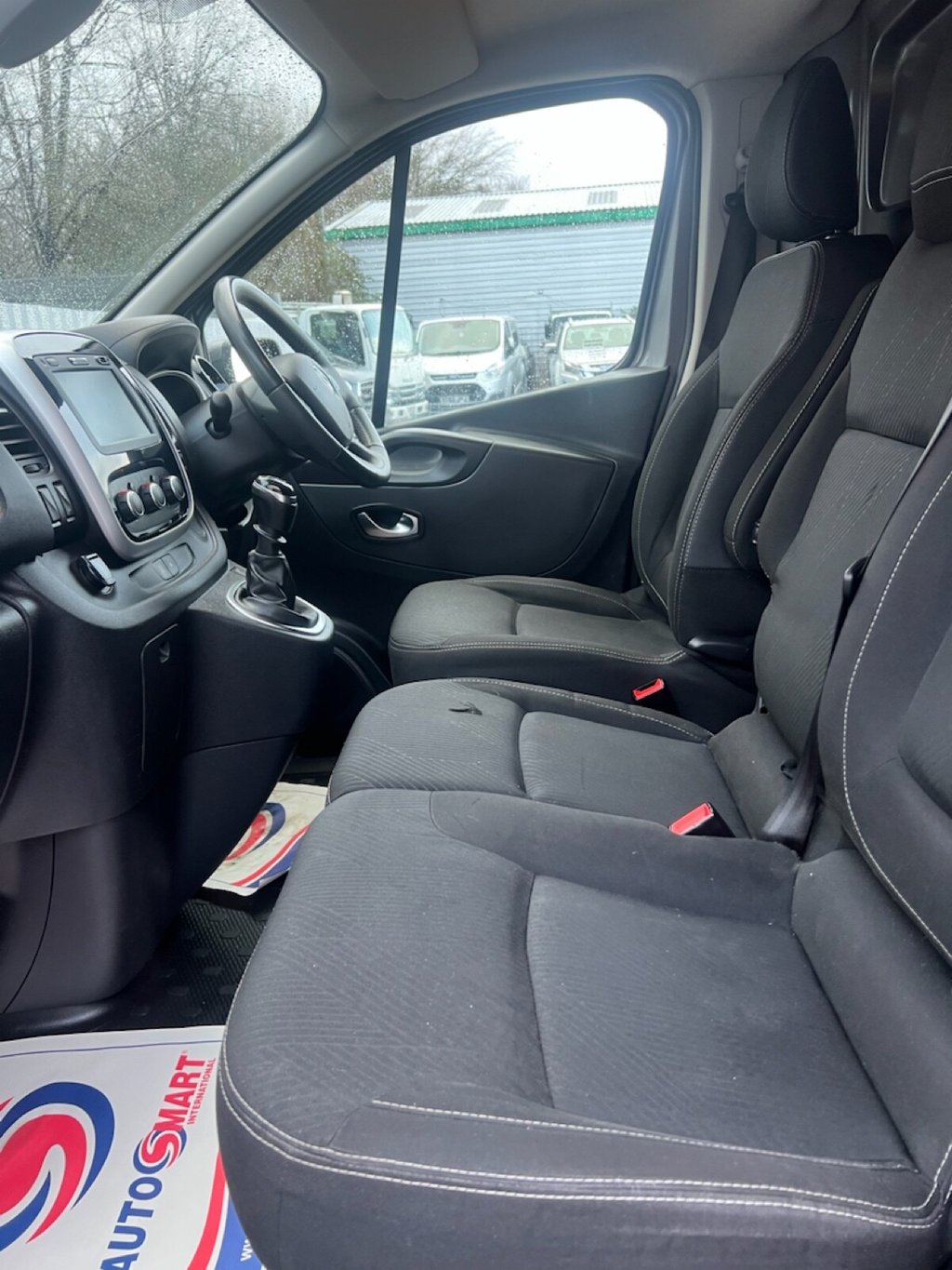 Used Renault Trafic 2019 for sale - 76883124: Photo 11