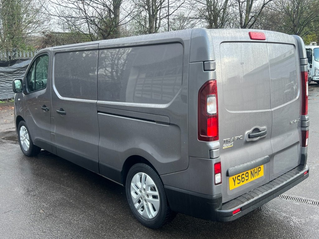 Used Renault Trafic 2019 for sale - 76883124: Photo 4