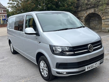 Used Volkswagen Transporter 2016 for sale - 76092638: Photo