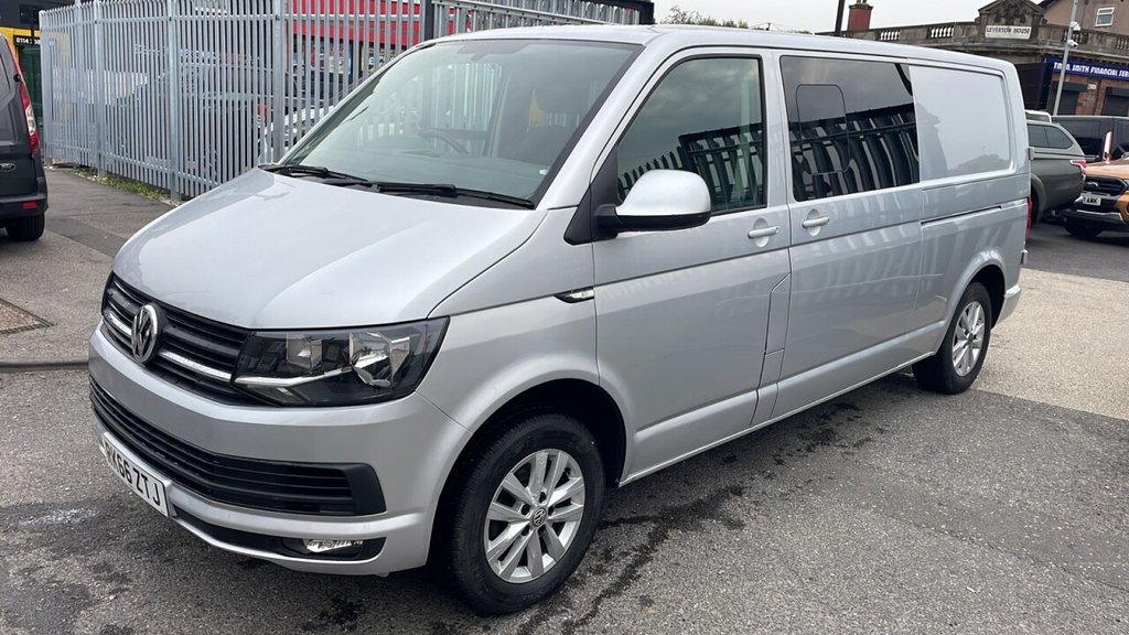 Used Volkswagen Transporter 2016 for sale - 76092638: Photo 2