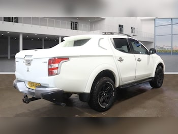 Used Mitsubishi L200 2018 for sale - 76950599: Photo