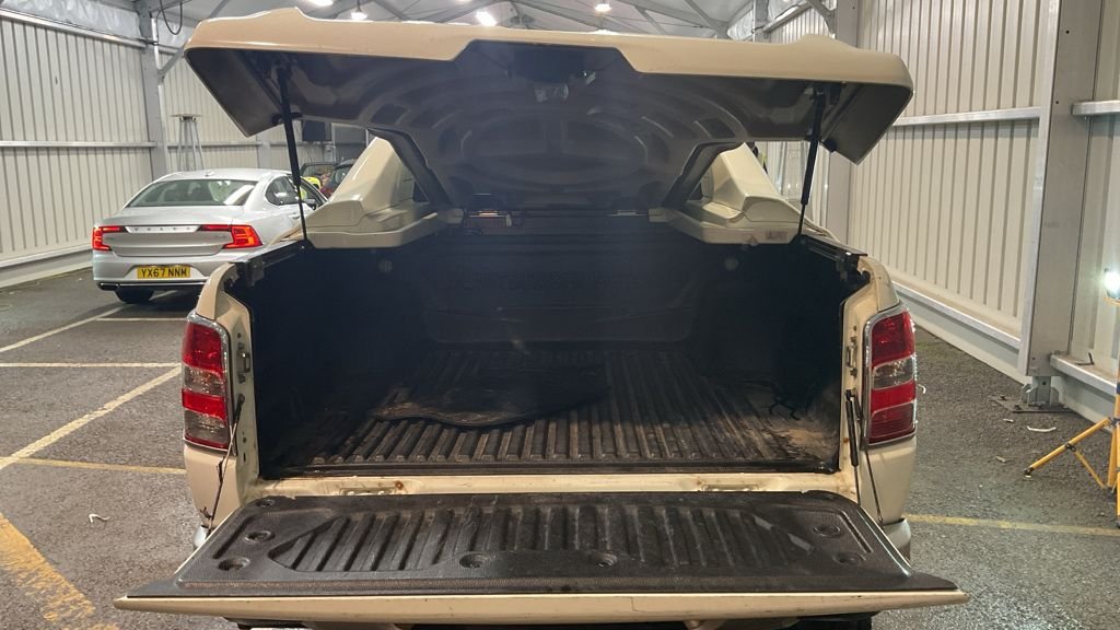 Used Mitsubishi L200 2018 for sale - 76950599: Photo 7