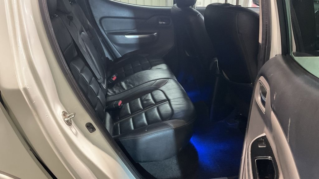 Used Mitsubishi L200 2018 for sale - 76950599: Photo 8