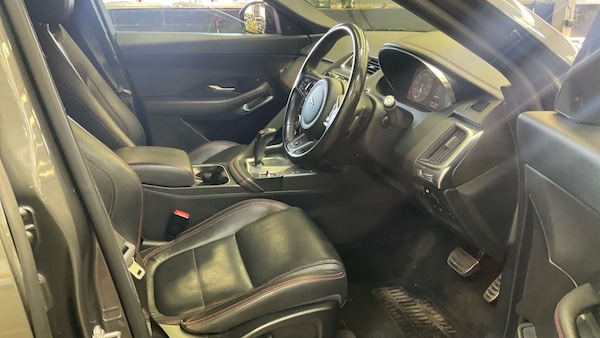 Used Jaguar E-Pace 2019 for sale - 75666532: Photo 9