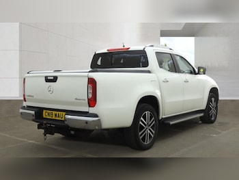 Used Mercedes-Benz X Class 2019 for sale - 78996222: Photo