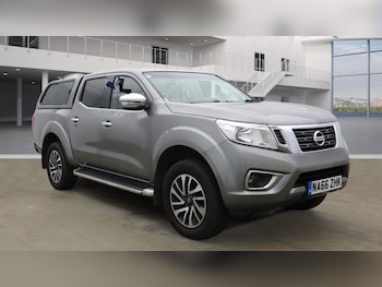 Used Nissan Navara 2016 for sale - 75986088: Photo