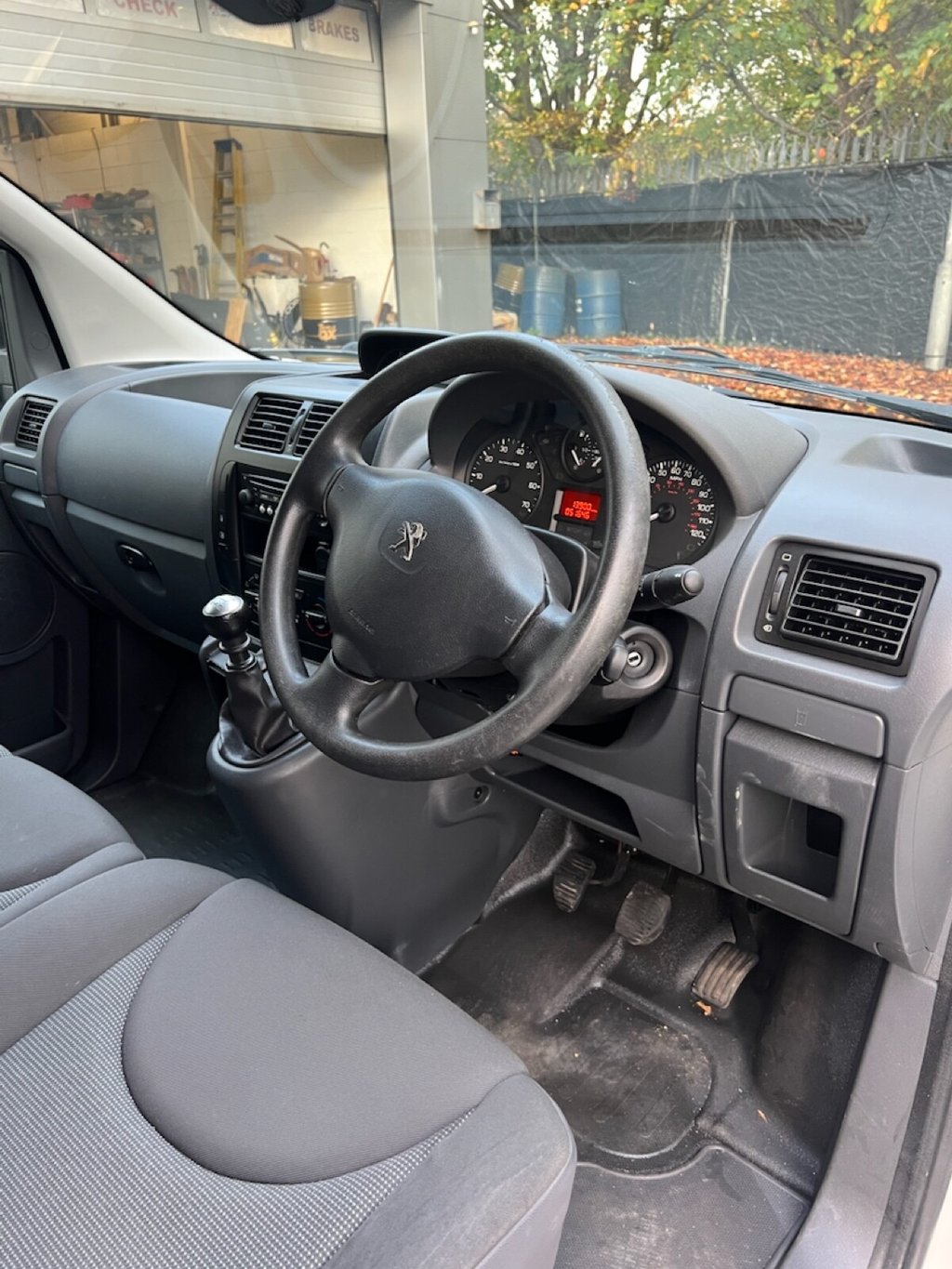 Used Peugeot Expert 2016 for sale - 77571851: Photo 10