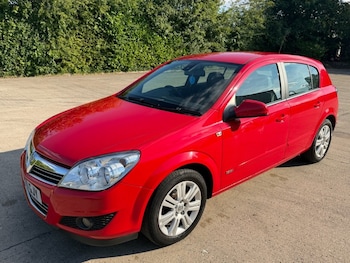 Used Mercedes-Benz C Class 2012 for sale - 79470575: Photo