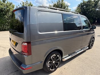 Used Volkswagen Transporter 2018 for sale - 79777680: Photo